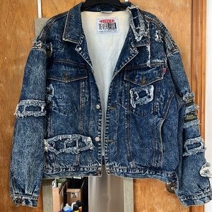 Distressed heavyweight Denim Jacket
